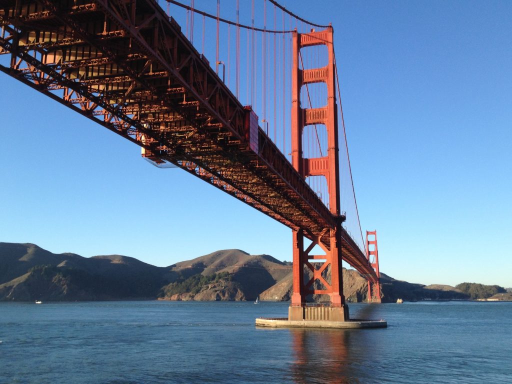 Under_the_GoldenGate-jf